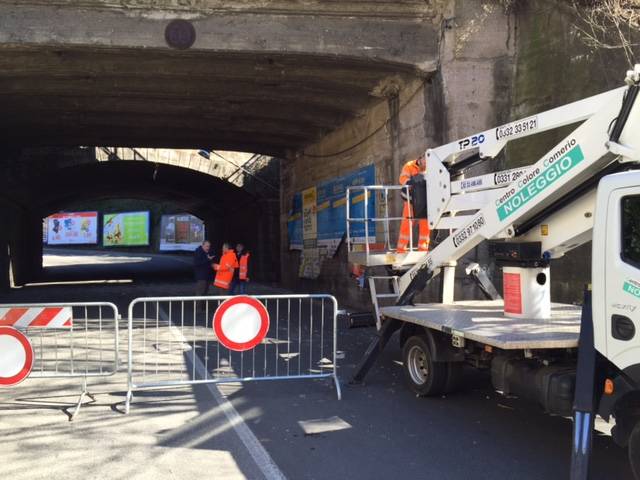 crollo ponte via gasparotto chiusa al traffico