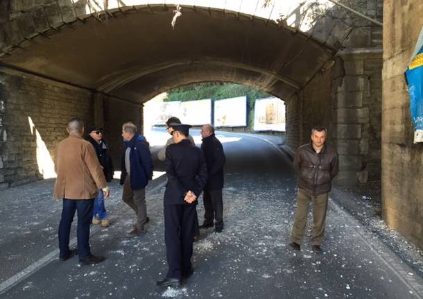 crollo ponte via gasparotto chiusa al traffico