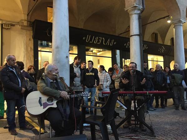 Eugenio Finardi e Vittorio Cosma in concerto 