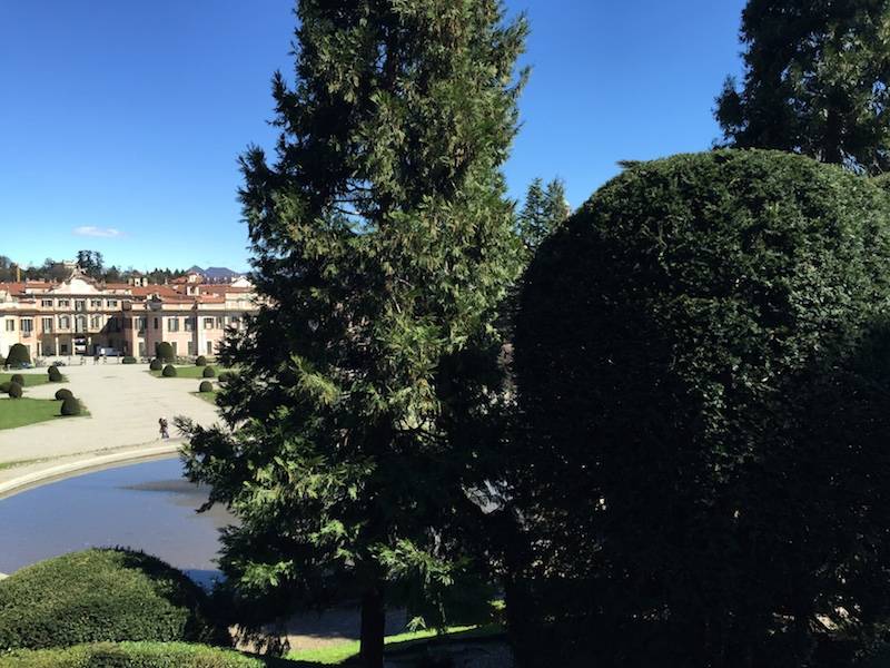 La ristrutturazione dei giardini estensi