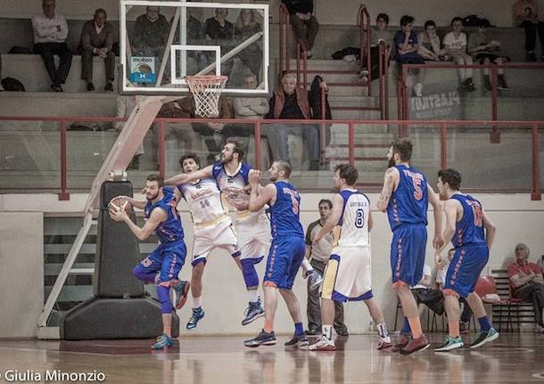 robur coelsanus sangiorgese ltc basket 2015