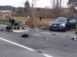 Scontro tra auto e moto a Sesto Calende (inserita in galleria)