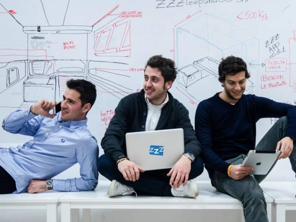 start up, zzzleepandgo, aeroporto