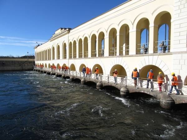 Studenti francesi in visita al Panperduto (inserita in galleria)