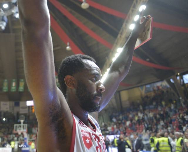 basket openjobmetis varese reggia caserta