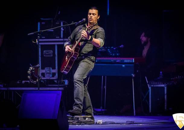Gianluca Grignani in concerto agli Arcimboldi