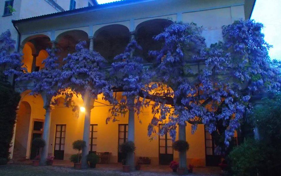 Il glicine di Castello Cabiaglio