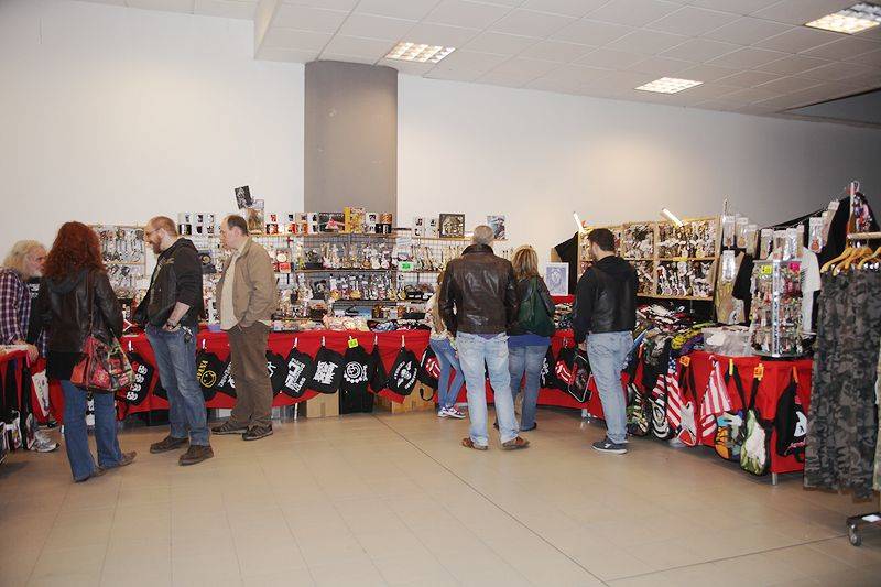 In migliaia per il Kustom Road