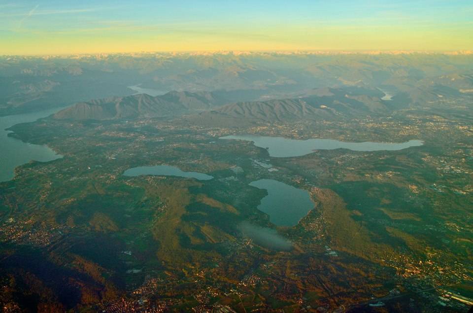 Laghi di Varese dall'alto