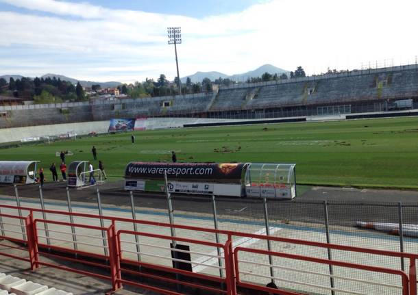 Vandali allo stadio Franco Ossola di Varese