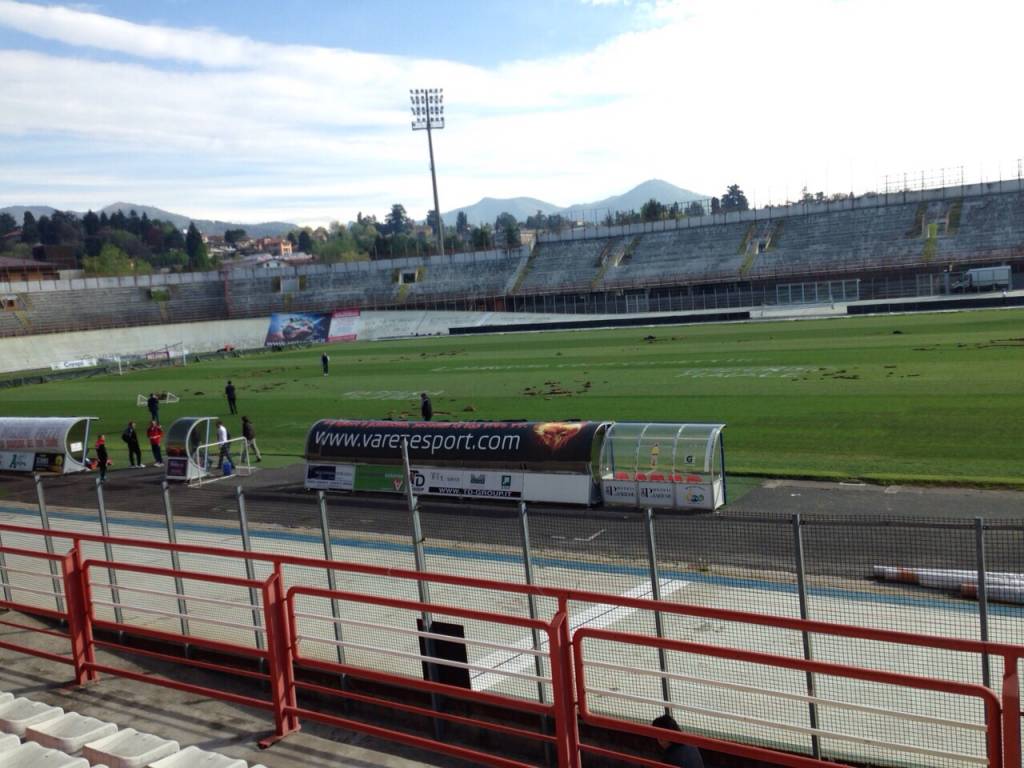 Vandali allo stadio Franco Ossola di Varese