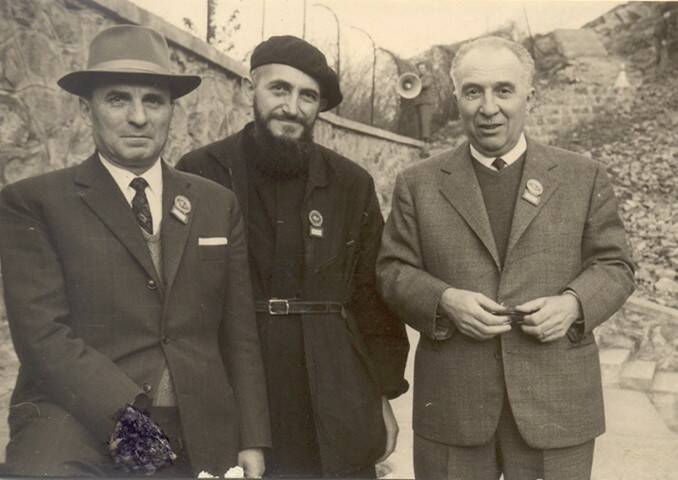 1959 Ad Aosta   Tenconi incontra  l Abbe Pierre e il sindaco di Marsiglia ad una riunione dell associazione internazionale delle citt  gemellate
