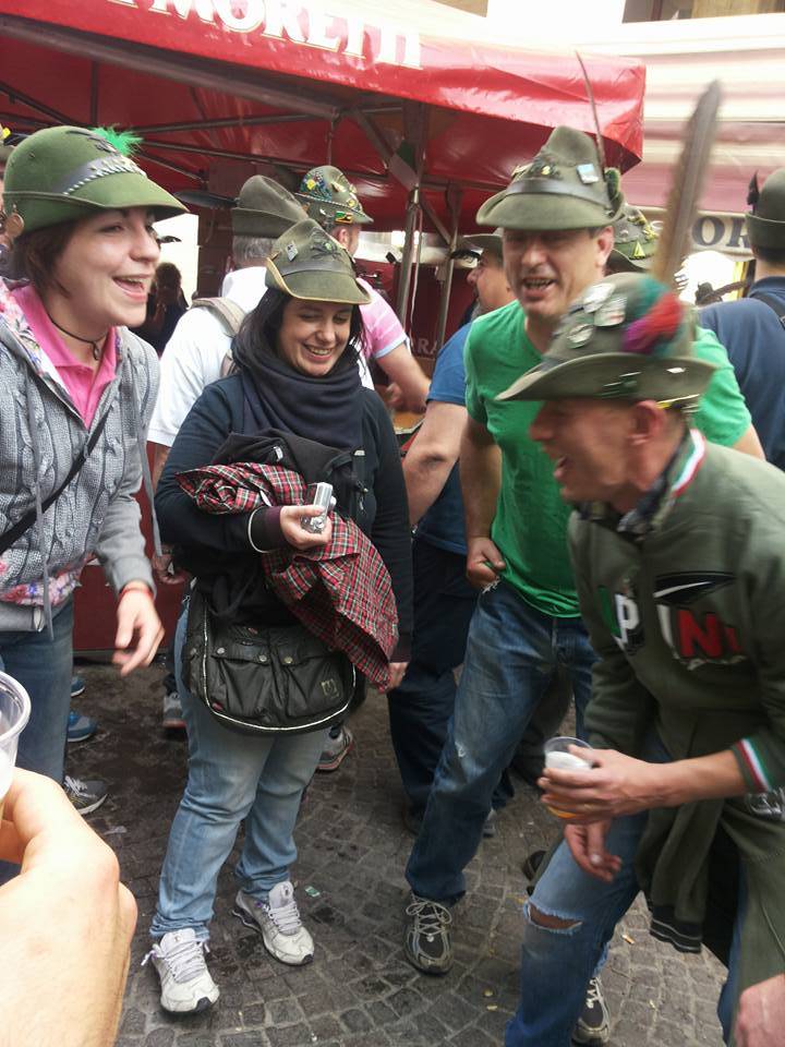 Alpini, il folklore dell'adunata di L'Aquila