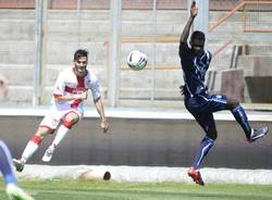 calcio serie b varese  pescara 2-1