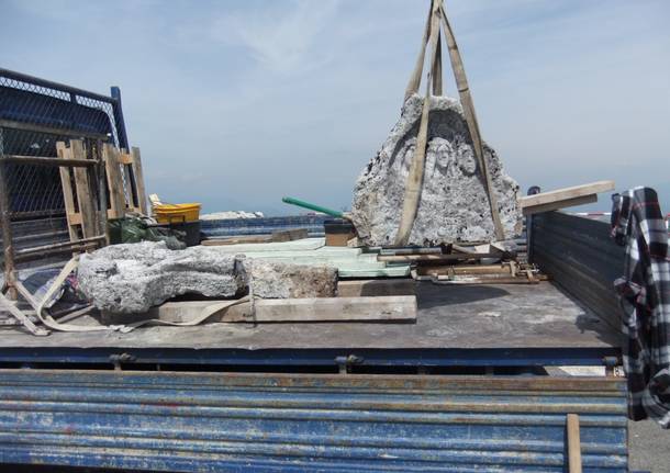 Campo dei Fiori, spostato il crocifisso di Caravati