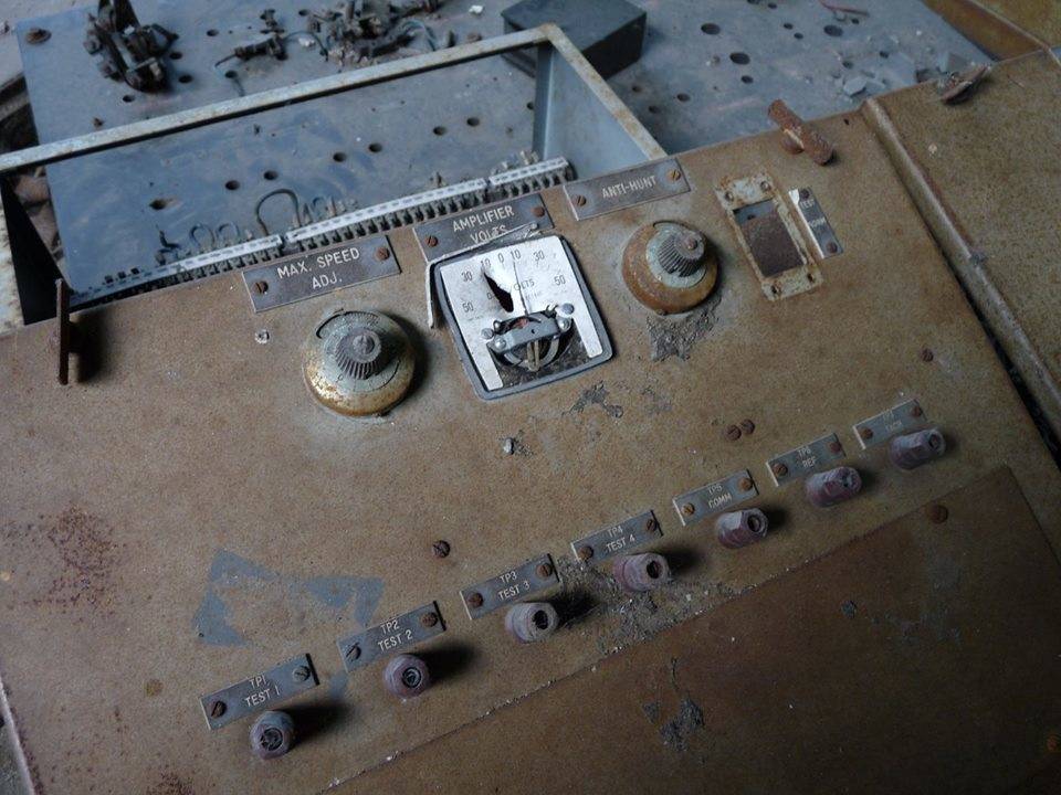 Dentro la cartiera Mayer