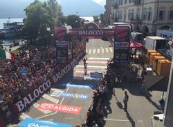 Giro d'Italia, l'arrivo a Pallanza