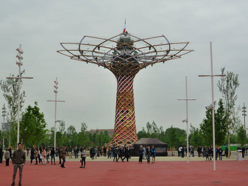 P1020077