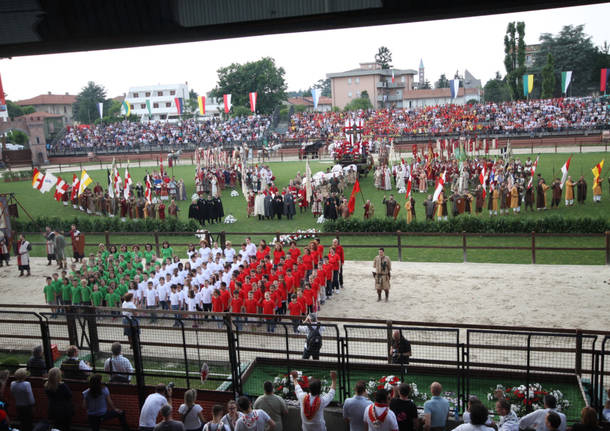 Palio di legnano sfilata