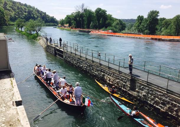 Passano le barche alla Conca del Panperduto