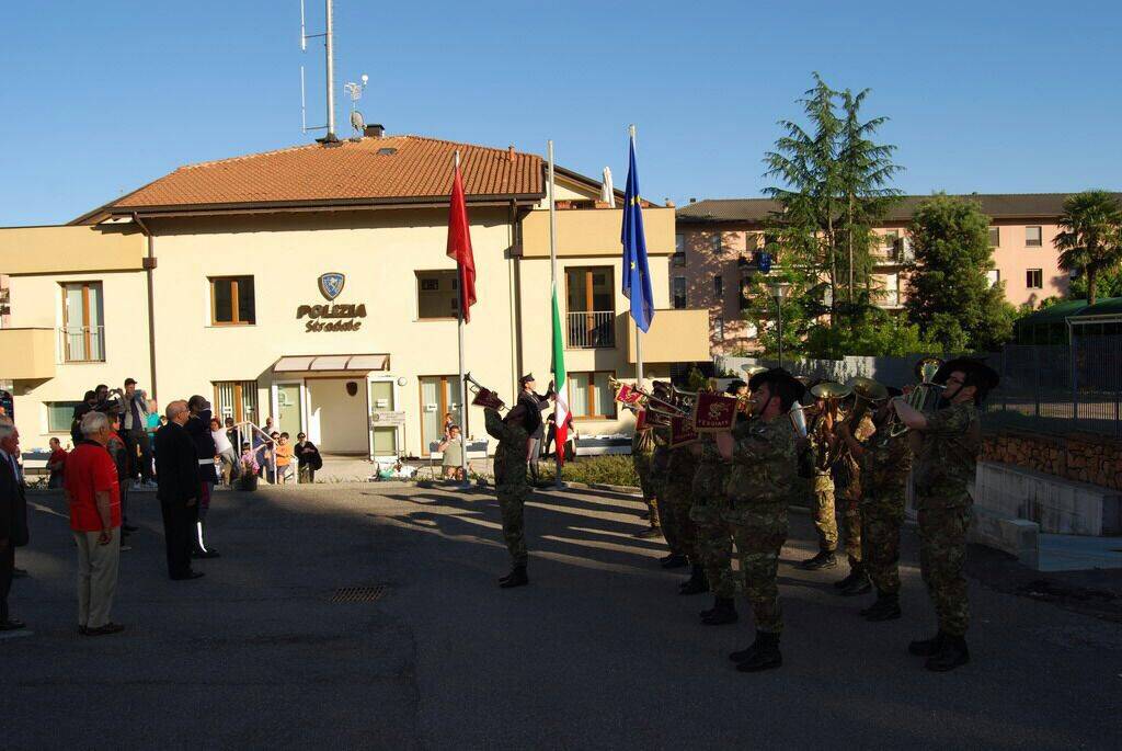 Polizia stradale giro d'Italia scorta