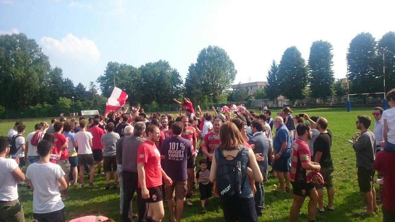Rugby Varese, festa promozione in serie B