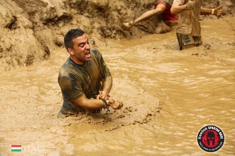 Spartan race a Cardano al Campo