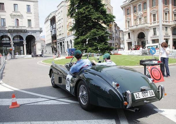 Cento auto storiche per la Varese Campo dei Fiori