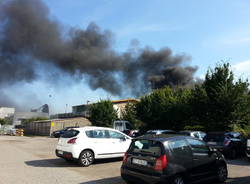 INCENDIO QUESTO POMERIGGIO A GALLARATE