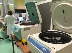 Il nuovo laboratorio analisi dell'ospedale di Varese 