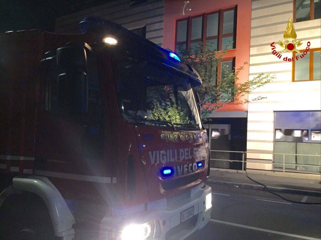Incendio Gallarate via 25 aprile