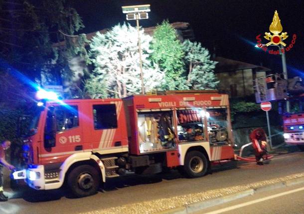 Incendio in un’abitazione a Varese
