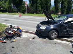 incidente auto moto bodio lomnago 