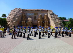 La Verdi Show Band di Lonate stupisce Gardaland