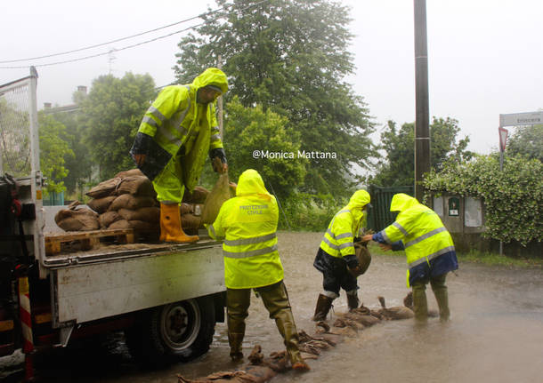 Le foto degli interventi della Protezione Civile a Leveno Mombello