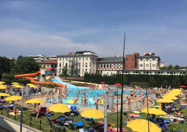 piscine manara estate busto arsizio