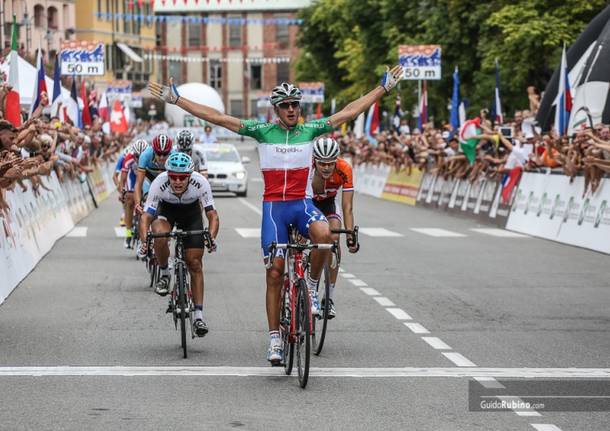 ciclismo gianni moscon