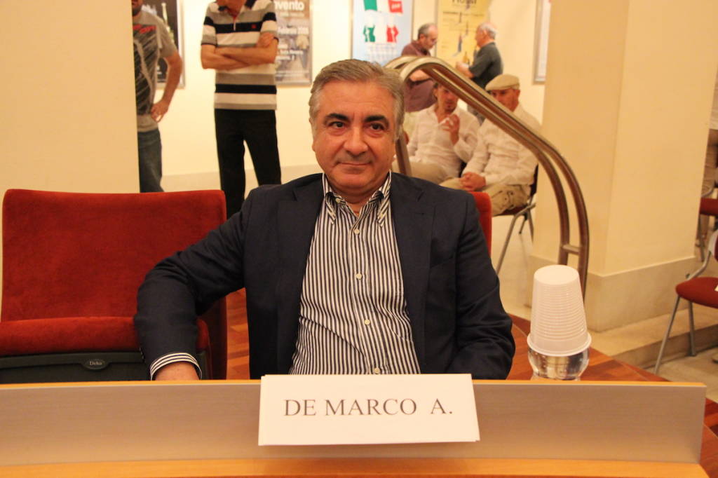 Il consiglio comunale di Saronno, tutti i consiglieri