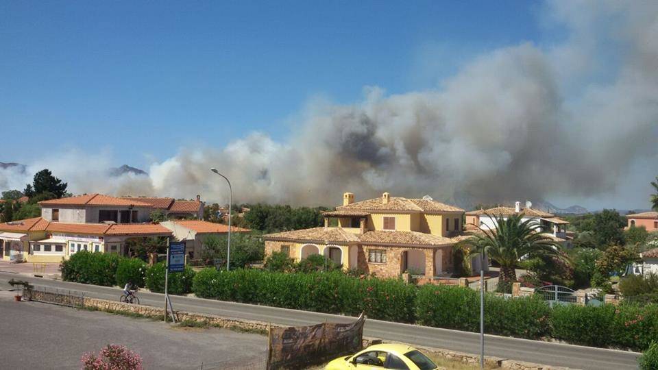 incendio sardegna san teodoro olbia gallura
