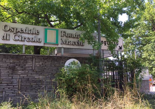 Ingresso di via Lazio ospedale di Circolo