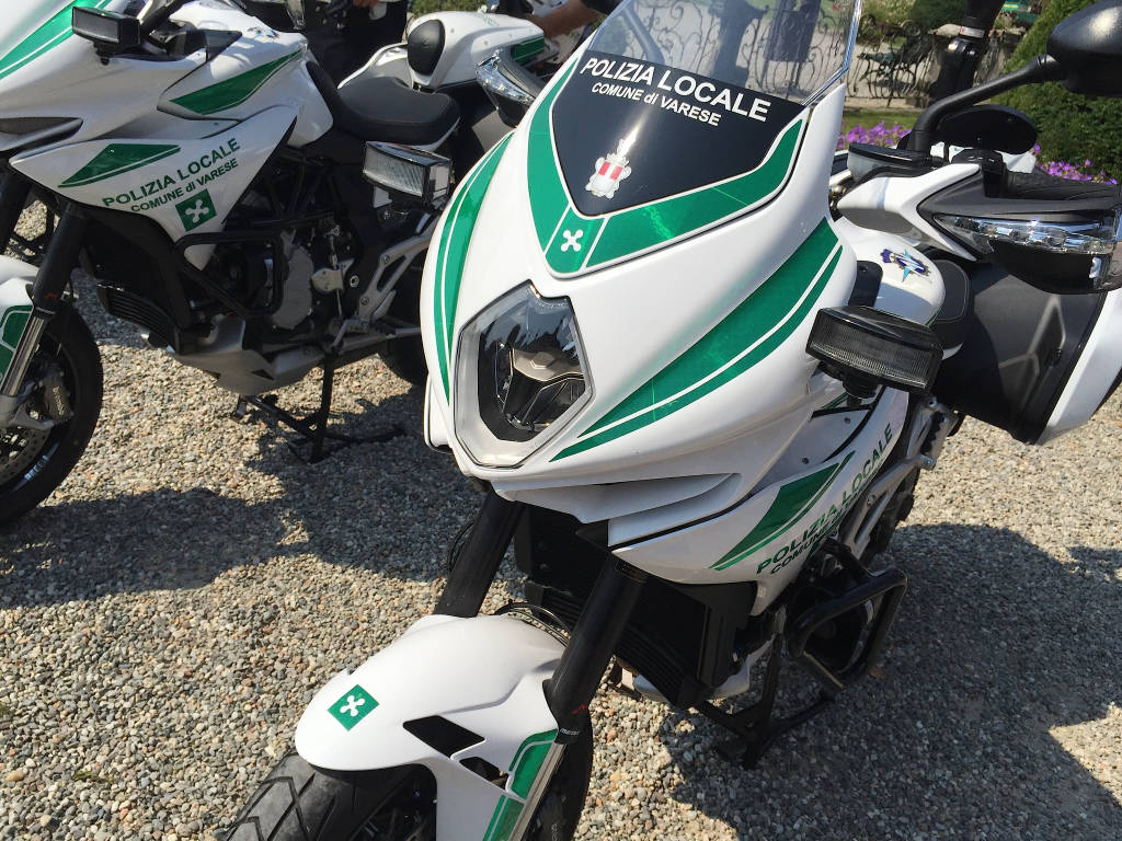 Le nuove moto della polizia locale sono MV Agusta