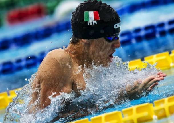 nicolò martinenghi nuoto club brebbia