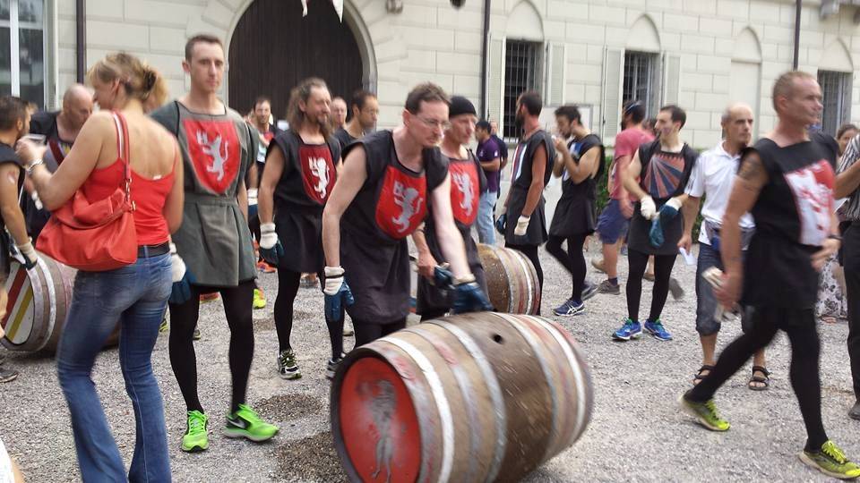 Palio dei Castelli, la corsa delle botti