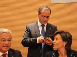 Primo consiglio comunale Saronno, la serata