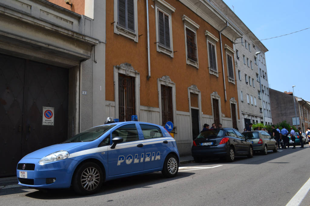 Protesta profughi Busto Arsizio 6 -7-2015