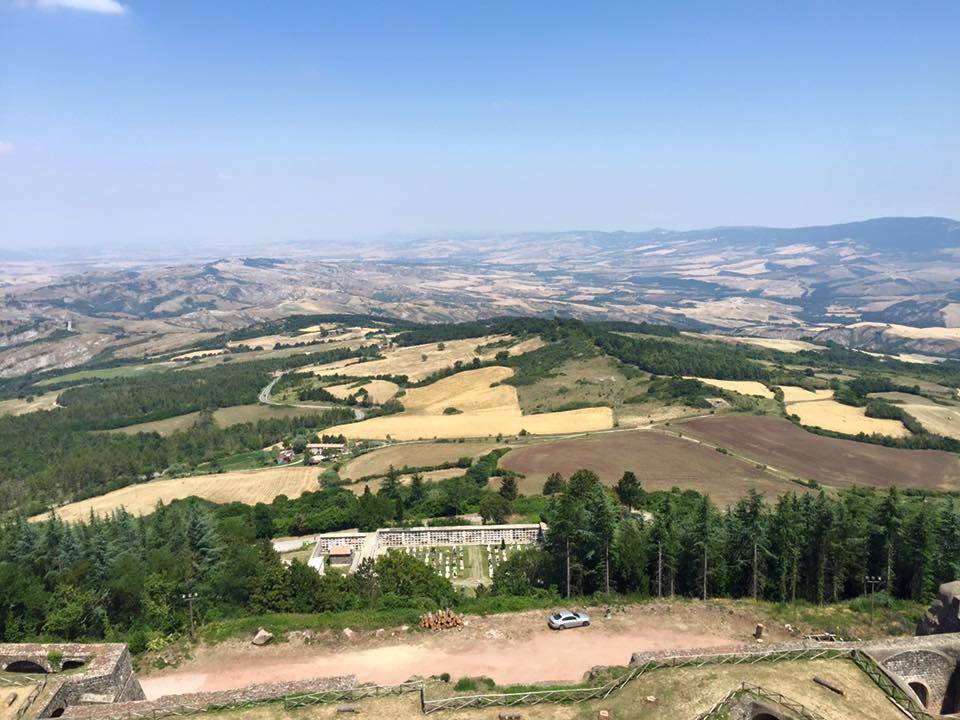 Via Francigena 14esima tappa da San Quirico d'Orcia a Radicofani