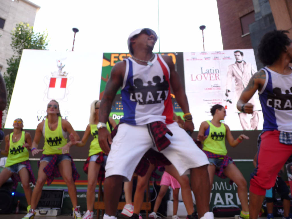 Zumba in piazza Monte Grappa