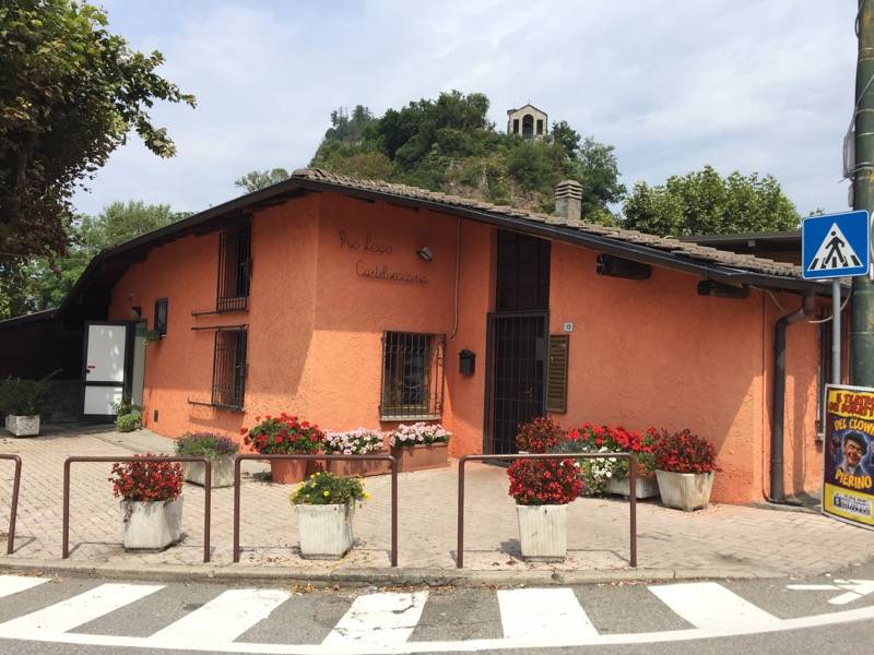 141tour castelveccana