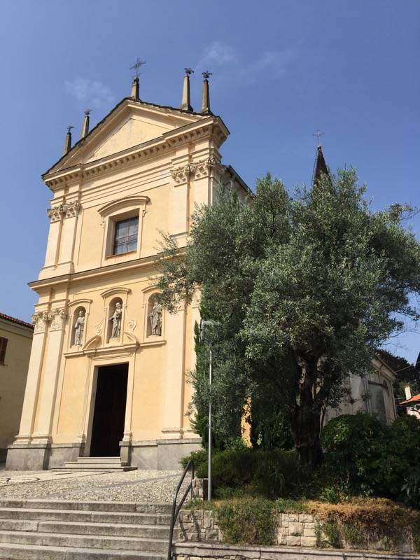 141tour castelveccana