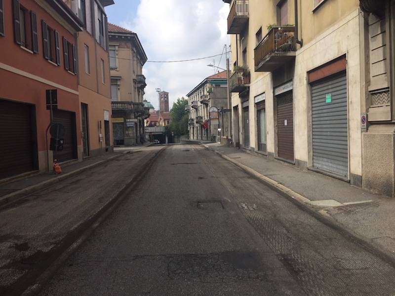 Asfaltatura via Venegoni Gallarate 